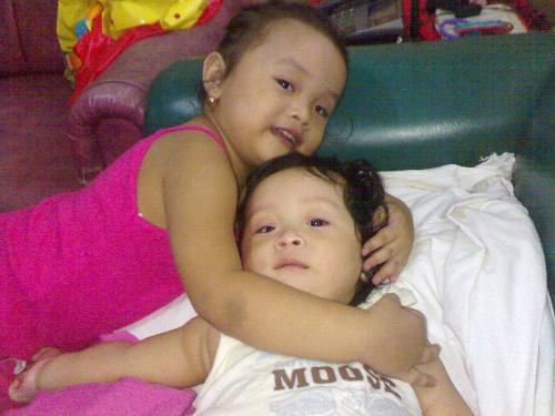 siblings - Isn't it amazing! siblings for life... :0)