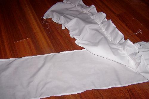 Making of a Petticoat (Pettiskirt) - I love making full skirts, 'twirl skirts' for my daughter. So, this time I made one with a petticoat. I love ruffles too. Can't you tell?