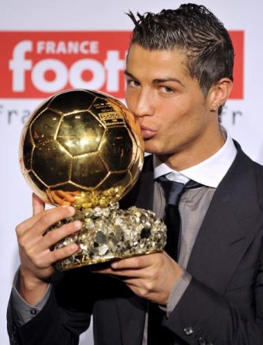 christiano ronaldo - christiano ronaldo winner of the ballon d'or 2008..awesome player
