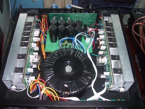 power amplifier - 800w watts RMS