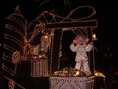 disney parade - disney spectro magic parade at mgic kingdm in disney world