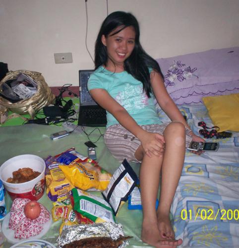 Life at my boarding house - This is my life - - - loves eat and eat and sleep, sleep and more sleep