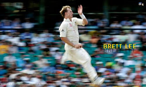 bret lee going through his action in sydeny cricke - bret lee going through his action in Sydney cricket ground. he has very simple and effort less action.