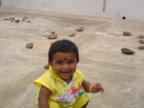cute babys  - hi friends did you like these baby photos if it is please reply me i am having lots of cute babies photos