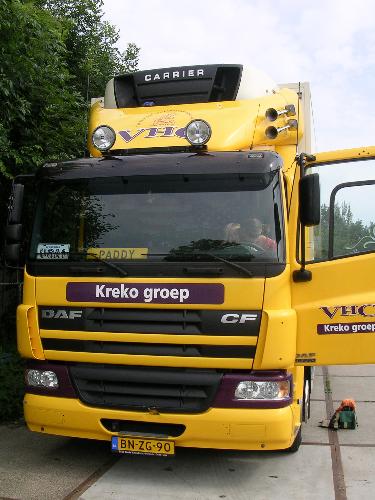 daf 220 - Just a front view of the daf 220