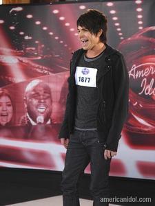 new idol - he can go all the way