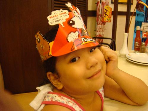 pizza hut - enjoying pizza at pizza hut with my family