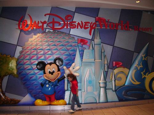 disney stuff - this is the disney themed stuff at the airport in orlando