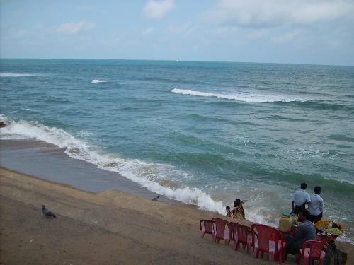 Sea at Gopalpur, Orissa - How rising sea looks!