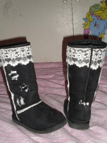 Customized Ugg style boots - These are the &#039;gothic lolita&#039; Ugg style boots I made.