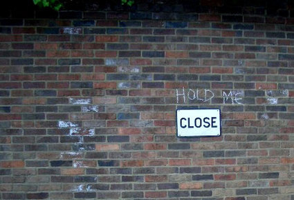 ...graphitti to make you laugh.. - Gaphittis make you laugh.