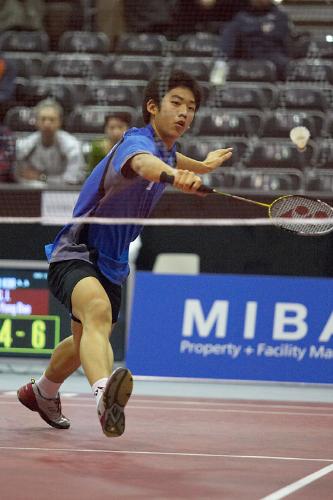Lee Yong Dae - When I watched the reply of Thomas Cup here in Philippines, I really see he's definetely the player to watch.