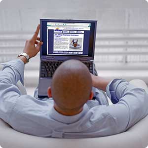 employee - 'Companies that give excellent service reward employees for providing it'