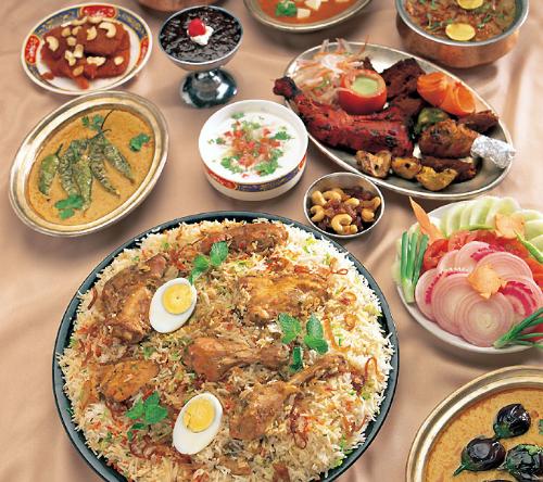 The famous Indian Hyderabadi Briyani - This is the famous indian hyderabadi briyani very yummy dont forget to have it when u visit india