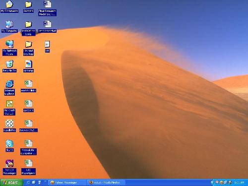 Desktop screenshot - Please look at the wording of the desktop icons.