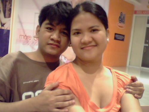 me and my honey - me and my girlfriend at SM molino  feb. 15, 2009