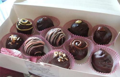 cholocate - these chocolate are gift of my hubby during my birthday. they are sweet as he is..