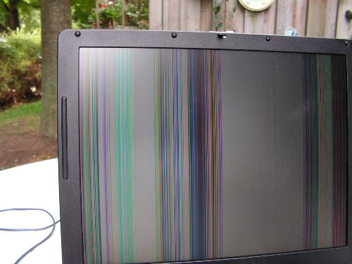 Problem with Dell laptop - Here is a problem I had with my Dell laptop that had rainbow colours on it. I had to press the perimeter to fix it temporarily.