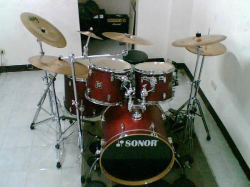 My Drum Kit ^_~ - There she goes, It's my drumset ^_^ Sonor Force 2003, ZBT Zildjian (Starter Kit), Sonor Double Pedals ^_~