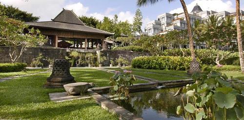 Hyatt Regency Hotel Yogyakarta - The 5 stars luxury hotel at Yogyakarta