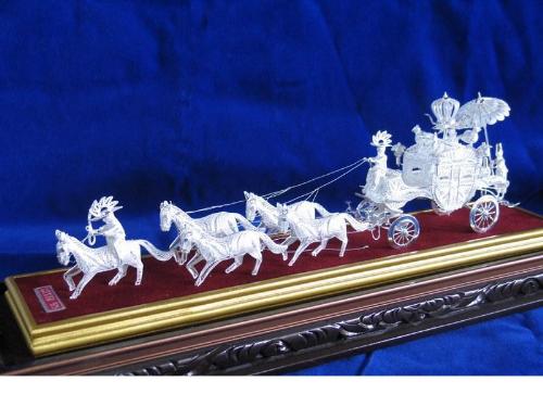 Yogyakarta Silver Craft  - One of Yogyakarta famous silver craft