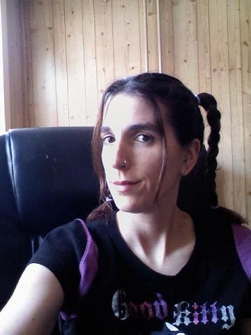 The Chicky - This is a picture of the chicky. This is me:)