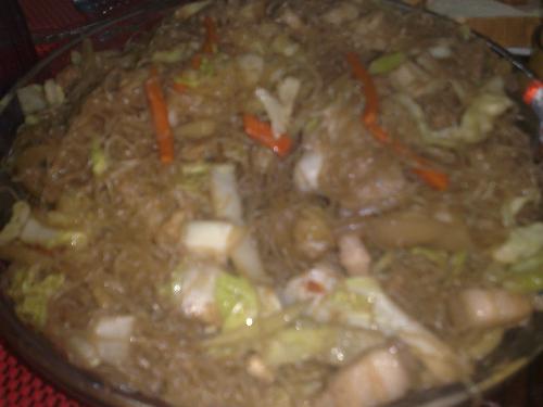 eating food - yummy food