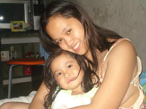 me and jazel - this is a pic of me and my daughter jazel..:))