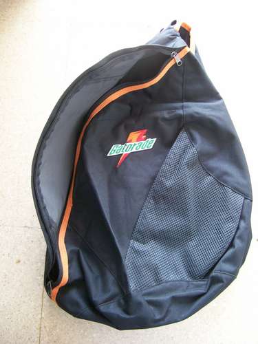 Gatorade sling bag 1 - It&#039;s a cool Gatorade sling bag!