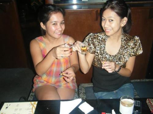with my bestfriend - taken in cebu city last january the day we came home from LA.