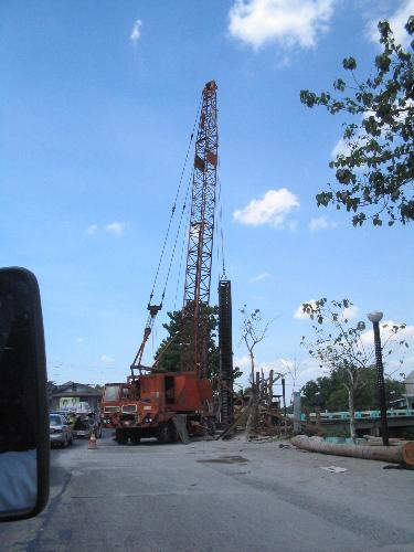 cranes - Road repairs cause traffic jams