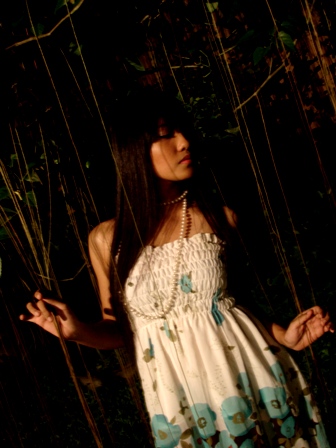 Jungle babe - Pose, click! ^_^