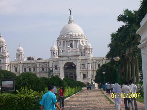 Victoria Memorial - The English tried to make out another Taj Mahal but could not and now it is just a Victoria Memorial after the queen Victoria who died in 1901 of England.