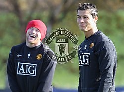 Manchester United - Two MU's world star player, Rooney and Ronaldo