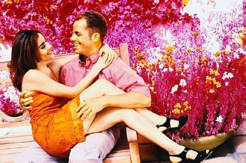 a colorful love story - like its color,their laughing,filled with love, do you feel it?