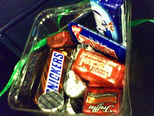 box of chocolates - this is a box of chocolate i got for Christmas from my former company. so sweet of them to give me this treat!! yum yum yum!!