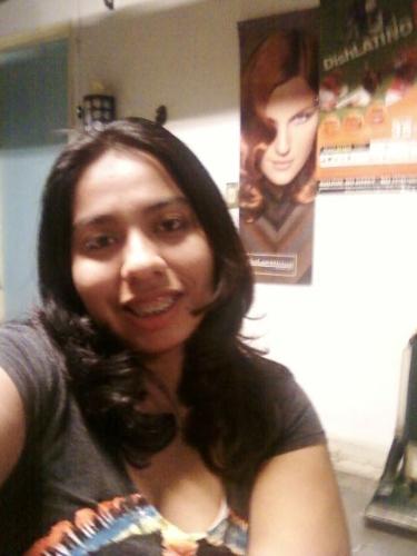 My pictures - i just got my new hair cut and i look cute!