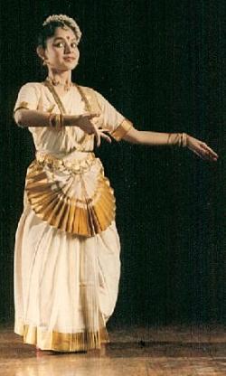 dance- kerala - mohiniattam of kerala