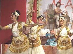 dance- kerala - mohiniattam of kerala