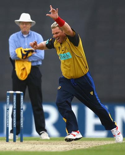 Warne - Shane Warne happy after taking a wicket