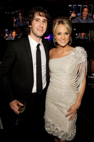 carrie and josh - carrie underwood and josh groban in a party