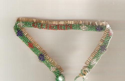 Queen choker - This necklace is made with red,green blue and gold colored glass seed beads and gold colored glass bugle beads . It says the word queen is red letters.