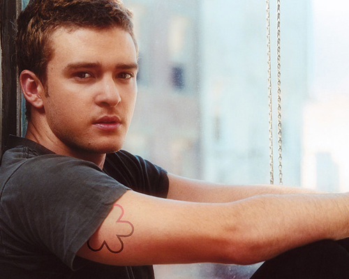 my fave man - this is just a pic of my fave man on earth Justin Timberlake