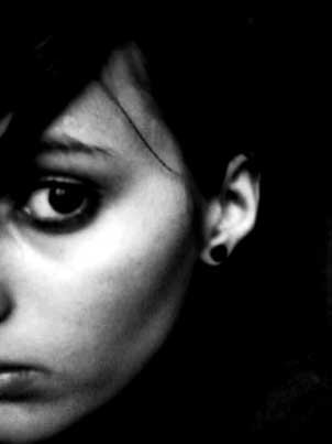 dark natalusiQ - half face