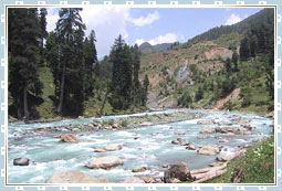 india - tourist attraction of kashmir