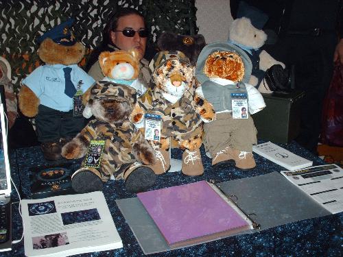 Stargate sg-1 dolls -   Teadybears dressed as the cahathers from the SG-1 tv series