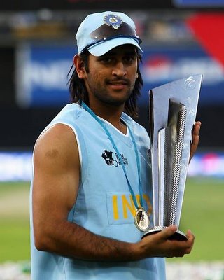 dhoni - Indian captain Dhoni