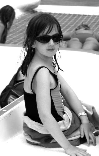 Hollie does Audrey Hepburn! - she wishes!