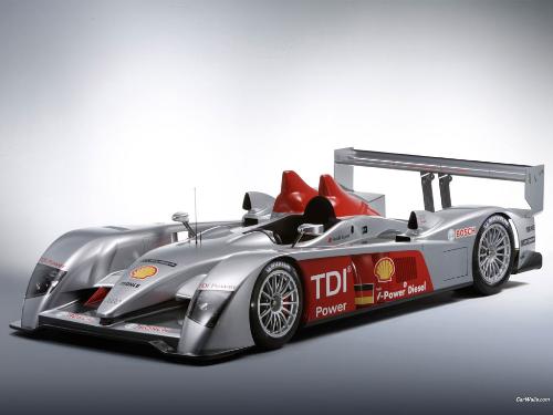 R10 Le Mans - a car racing