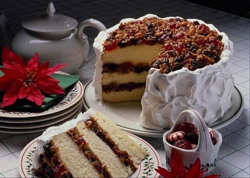 a cake and a pie - a cake and pie